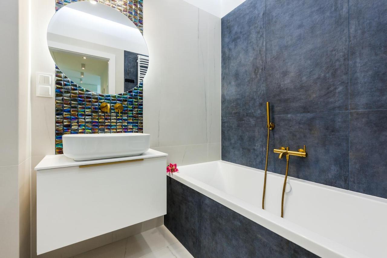 Plac Unii Aquamarine Premium Apartment Gdynia Esterno foto